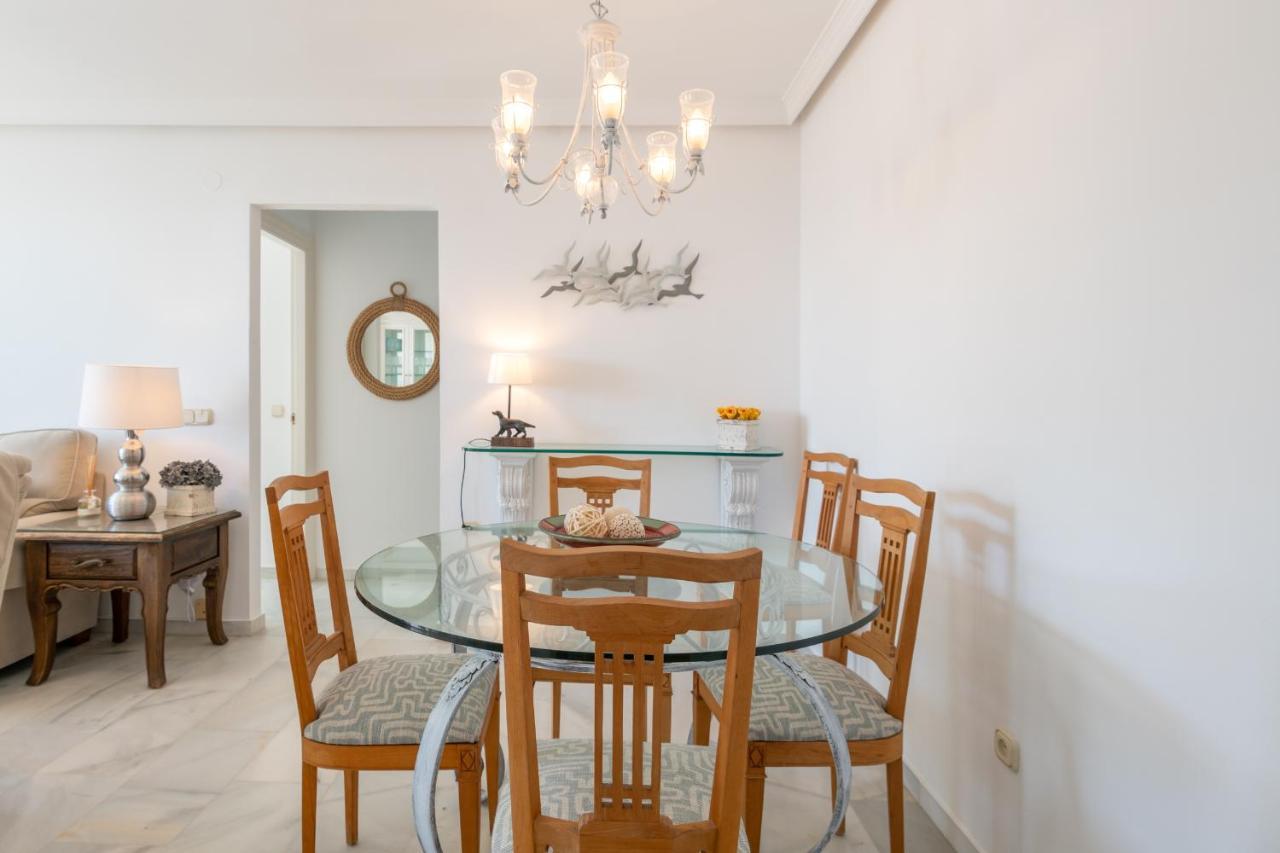Apartamento Familiar Vistas Al Mar By Rent Me Estepona Extérieur photo